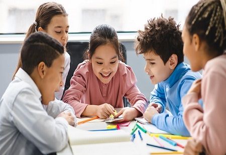 Off Paper Launches Learning Hubs and Buddy Program to Boost Global Literacy